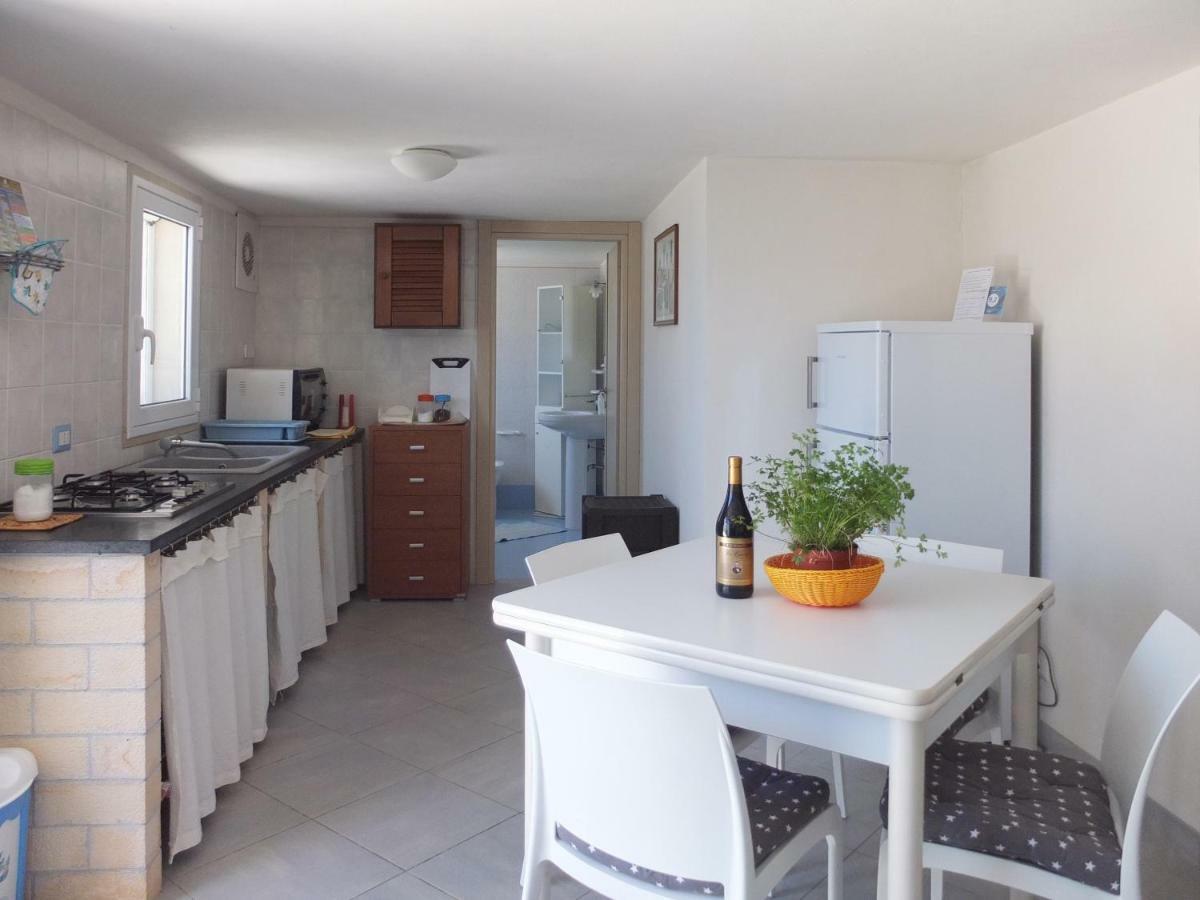 Puntabraccetto Sunset Apartment ซานตาโกรเชกาเมรีนา ภายนอก รูปภาพ